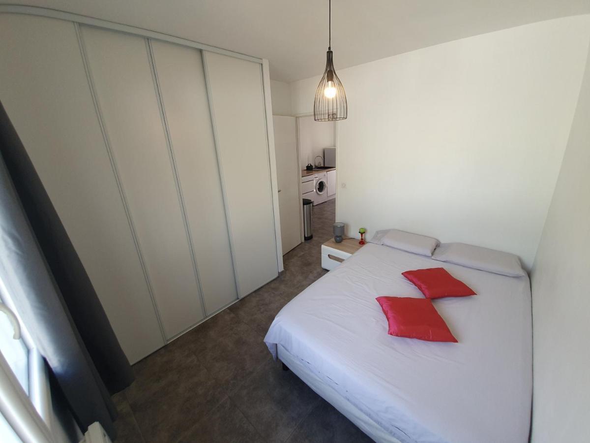 F2 Neuf Calme Climatise Wifi Parking - 1,5 Km Mer Cagnes-sur-Mer Luaran gambar